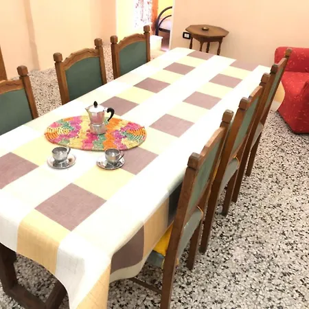 La Casa Del Mare Holiday home *